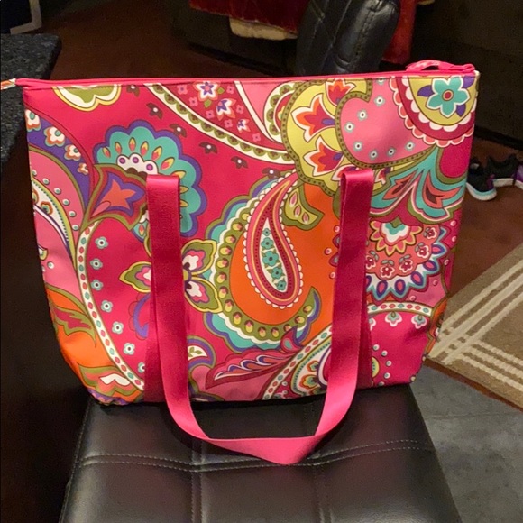 Vera Bradley Handbags - Vera Bradley Insulated tote excellent condition